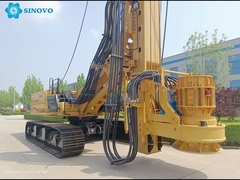 Περιστροφικό γεωτρύπανο σειράς τοποθετημένο στην αρχική βάση CAT