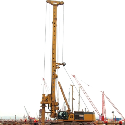 Περιστροφικό κεφάλι 110m βάθος 2500mm εγκαταστάσεων γεώτρησης τρυπανιών οικοδομής TR400D διάμετρος για τη συσσώρευση ιδρύματος
